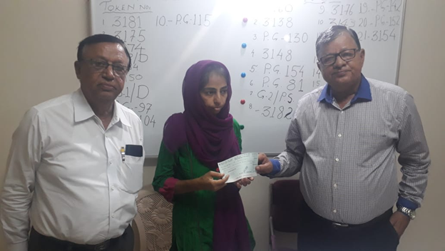 IndusindF's tweet photo. Financial Assistance provided to senior citizens of Nagpur by our Respected Donor Mr. Pishu Mahtani https://t.co/uSz1j6FAi1