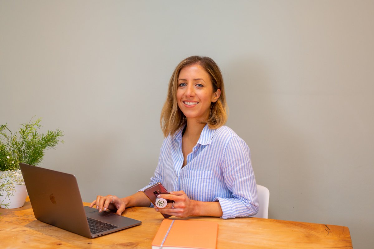 DebbieRocket's tweet image. Spending my #BankHolidayMonday doing some #RemoteWorking. Nothing more empowering &amp;amp; motivating than working for yourself! #GirlBoss #SelfMotivation #Freelance