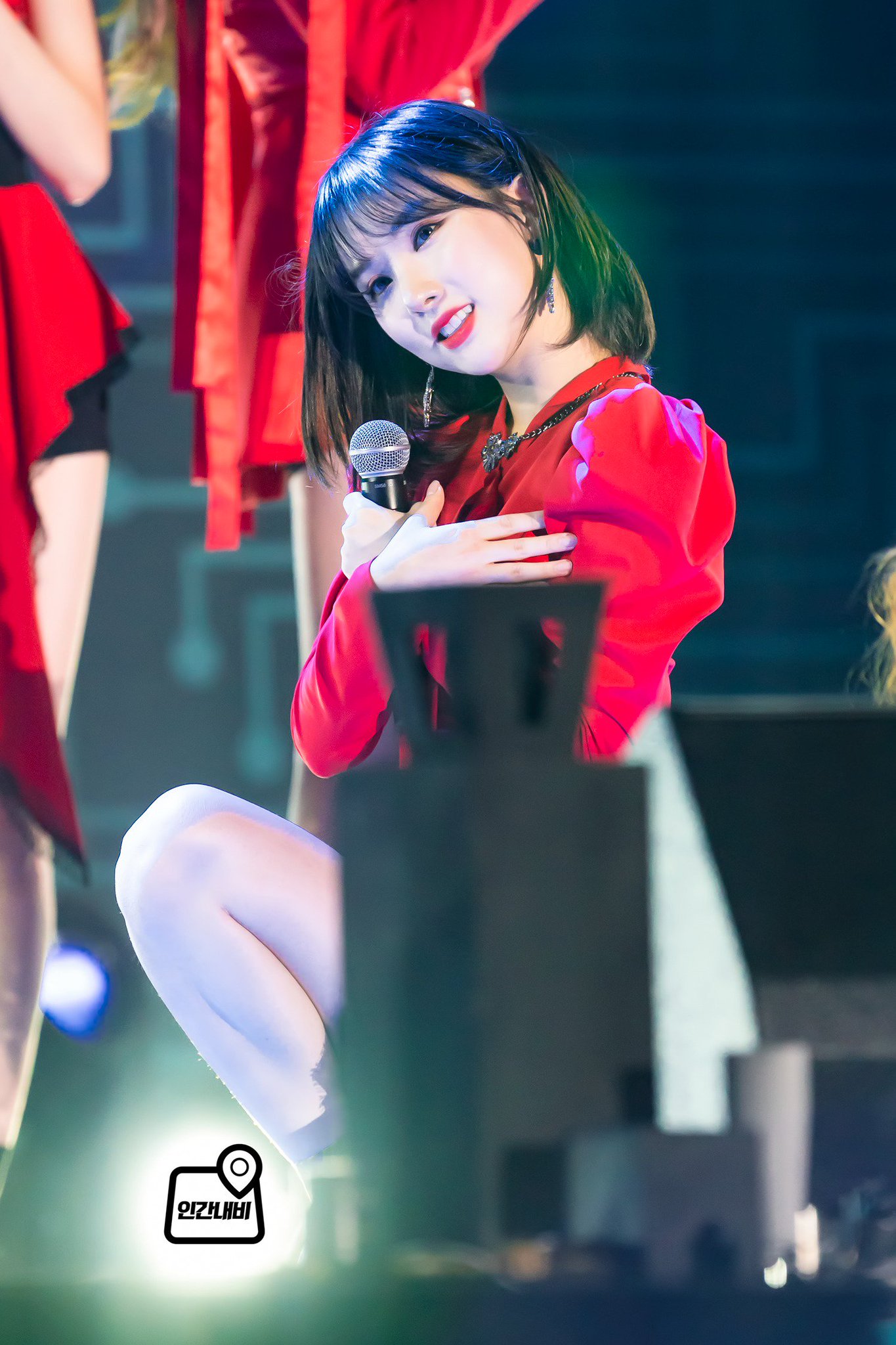 D54iPXsUYAAXhJ9.jpg:large