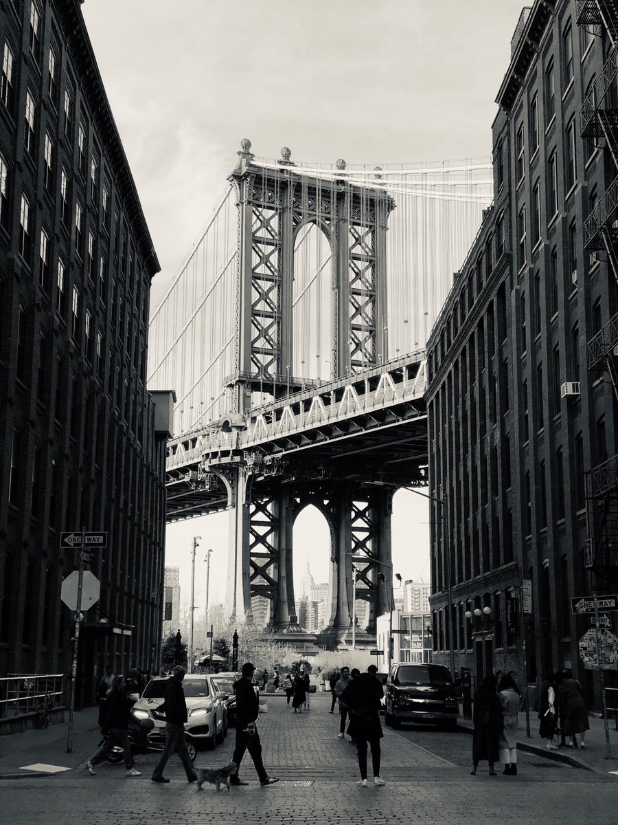 EdHasler's tweet photo. I had an amazing trip to New York with my camera just over a month ago - definitely somewhere to go back to soon! https://t.co/sSZt0IiX6e