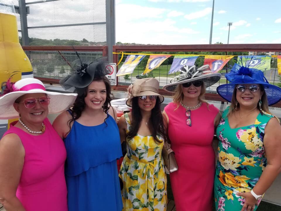 AguillonRF72's tweet photo. Thank you Tracy & Fernando Badillo for hosting the #KentuckyDerby party supporting the reign. It was a fun day with some extreme outfits and multiple prize winners πππ Be on the lookout for more fun to come. #ReyFeo2020 #ReyFeo72 #DerbyFun #TheReignIsComing https://t.co/WFqB8v1FFE
