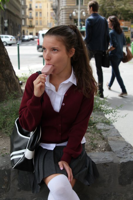 Sexy😛@BelliniAnita https://t.co/TNsJp38d0w<a class="tags" href="/tag/bellinianita">@bellinianita</a>