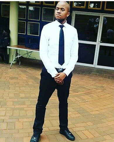 lucky_sele's tweet image. Its official. I'm an engineer. 
#dutgrad2019 #dutgrad19 
Thanks to the most high God and the blessings from my mom and family