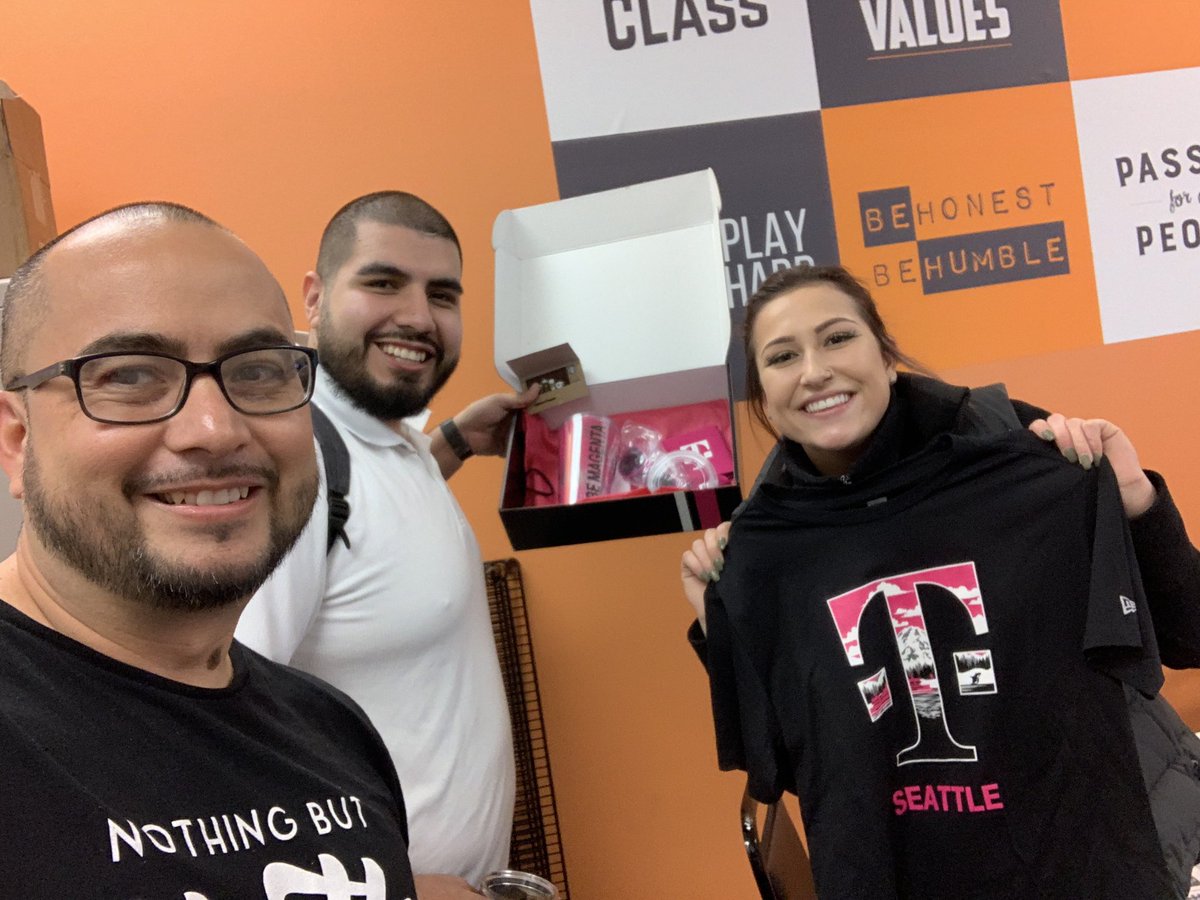 Had a DOPE 2  weeks training with @paytononeil_ coming to the top of a leaderboard near you soon! #APlayer future #girlboss #IAmWV #AreYouWithUS #WVisThePlaceToBe @AaronAmbos @MichaelRosass @Bmcalis @KeithFagan5 @Barbiekaril @CBizz05 @LaylaMoo18