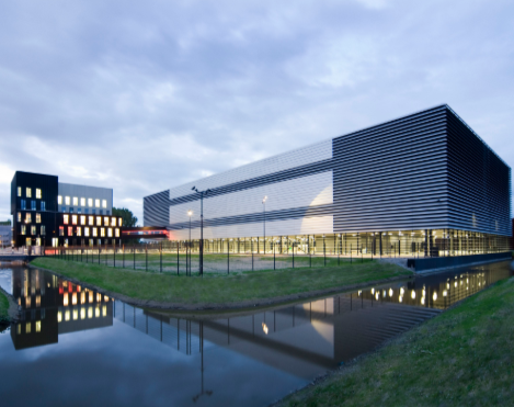 Ben je benieuwd hoe de binnenkant van "de cloud" eruitziet? 
Ga 17 mei (van 13:30 -15:30) mee naar het datacenter van Uniserver Amsterdam. 
Meer info? Skander Reichert (sreichert@advisor.nl of 088-2384554).Neem snel contact op, want we hebben nog maar een paar plekken beschikbaar