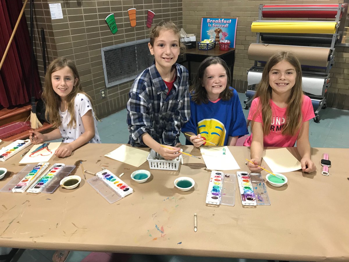 Mrs. Balch tweet media