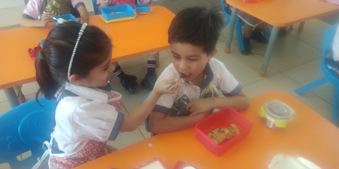 2316Bulbul's tweet photo. Sharing is not just a sharing little did the class know how to share tiffin with each other as well as feeling 
yipee we all grew up #student #educator #tiffin #sharing #kindergarten https://t.co/DKIWSy2r5G
