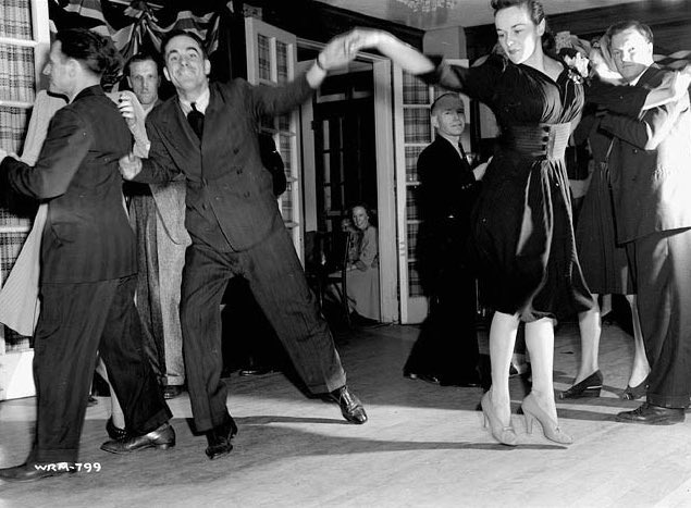 CreativeHub1352 tweet media