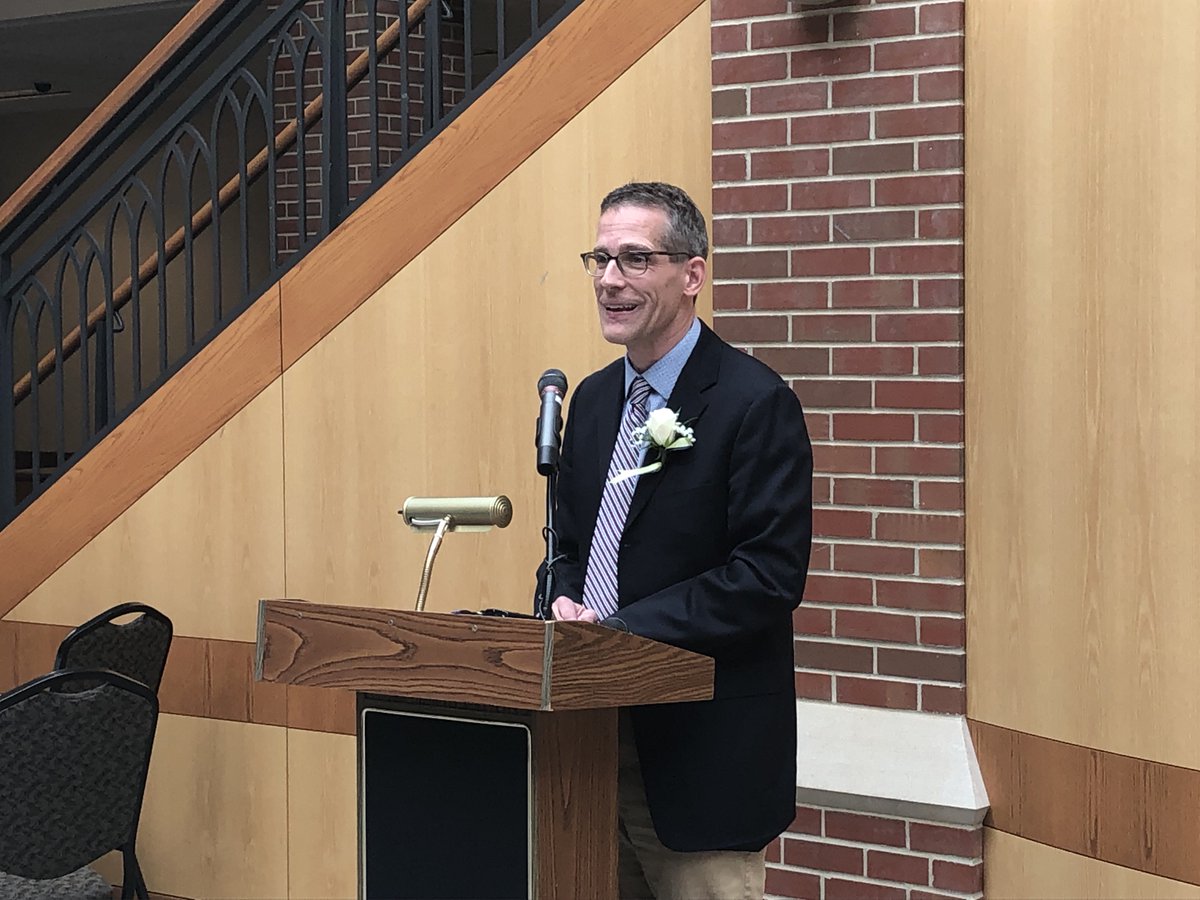 Please join us as we congratulate Dr. Edward P. Hahnenberg, recipient of the 2019 Distinguished Faculty Award. Dr. Hahnenberg is the Jack and Mary Jane Breen Chair in Catholic Systematic Theology and a Professor in the Department of Theology and Religious Studies.