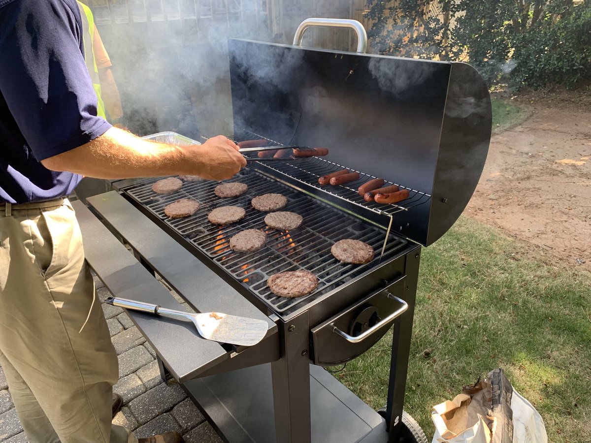 SKBLandscape's tweet photo. Great weather calls for venturing outdoors and what better way to do that than a Spring Fling! | #SKBUniversity #CommercialLandscape #SKBIND https://t.co/vesgihxYKh https://t.co/OLJF1GSlOp