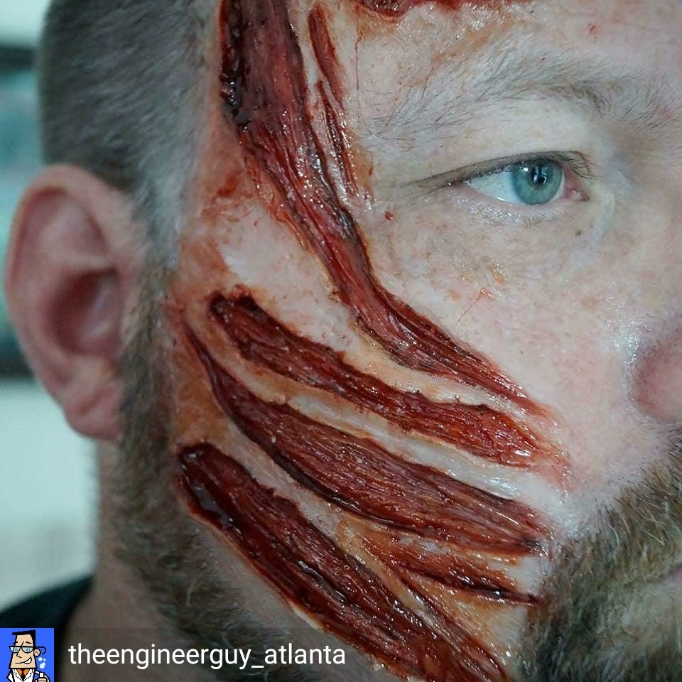 engineerguy_atl's tweet photo. Film and tv grade prosthetics from @wigleyfx can be found at https://t.co/0Q2sVo87ga! Also, be sure to catch Darla LIVE this year at Goo-Con 2019! Tickets: https://t.co/cfW0ABBYgX
#theengineerguy #ingenuemakeup #WigleyFX #goocon #goocon2019 #fx #sfx #makeup #mua #makeupartist https://t.co/mDXM1noNBF