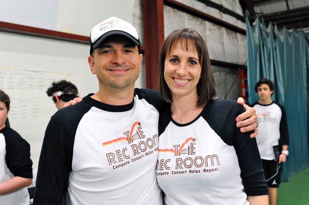 RecRoomPDX's tweet photo. Hire us for your Company Picnic, Corporate Event, or Family Gathering! We’ll bring the games. Get at us: DM, email info@theRecRoom.org, or click https://t.co/ngde4E5gBD #pdxhr #pdxbiz https://t.co/5iSOfAHRtG