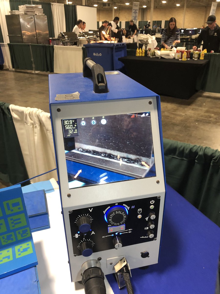 MrsBowen_LDSB's tweet image. Using VR to weld a T-Joint together this afternoon @skillsontario. Much harder than it looks people😂