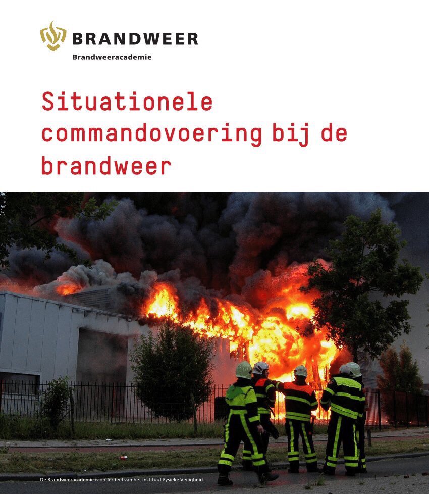Frank_Kuntz's tweet photo. Bijscholing voor bevelvoerders en officieren #brandweer @VrZW over situationele commandovoering. ‘Nieuwe’ termen #fabcm #kwadrantenmodel #GRSTV maar vooral goede inhoudelijke gesprekken over t vak. Leiding geven aan incidentbestrijding is een vak apart! #samenvoorveilig https://t.co/BOubNIV9HV
