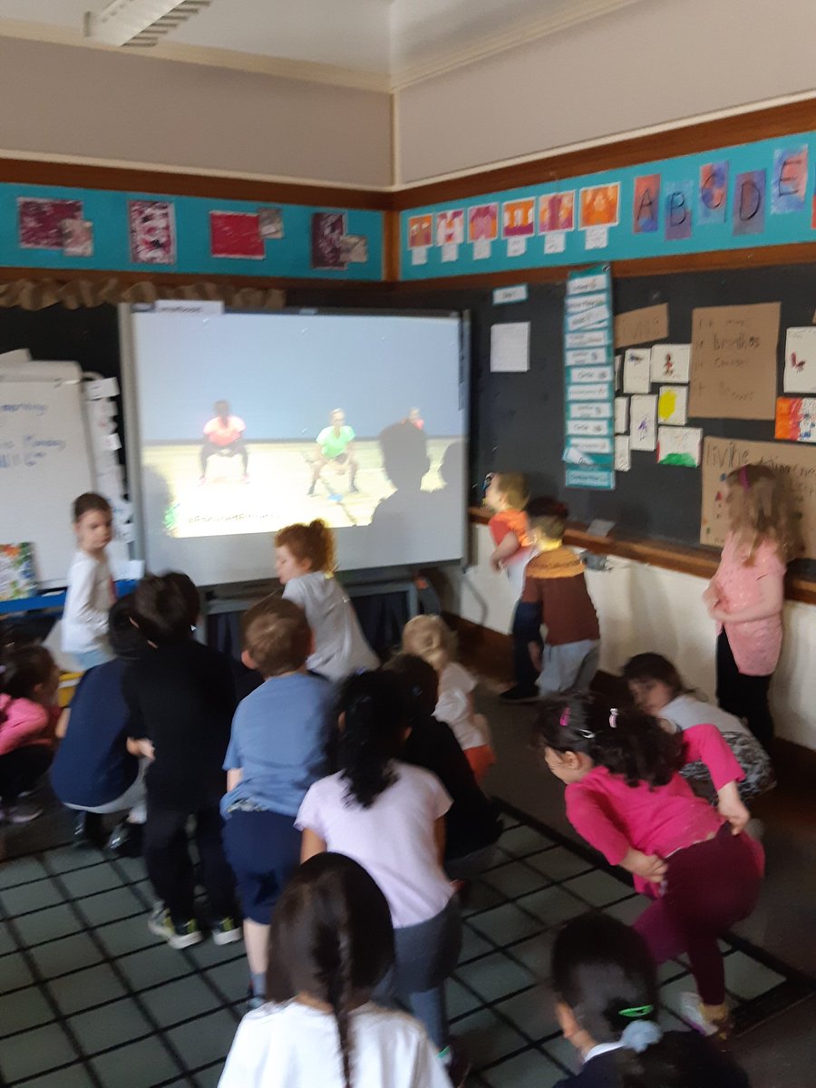 MrsLNaim's tweet photo. "Bring Sally Up, Bring Sally Down."
Thanks for the DPA activity Mrs. Scobie! @QVPSVikings #FitWeek2019 https://t.co/bL1t2e3eDI