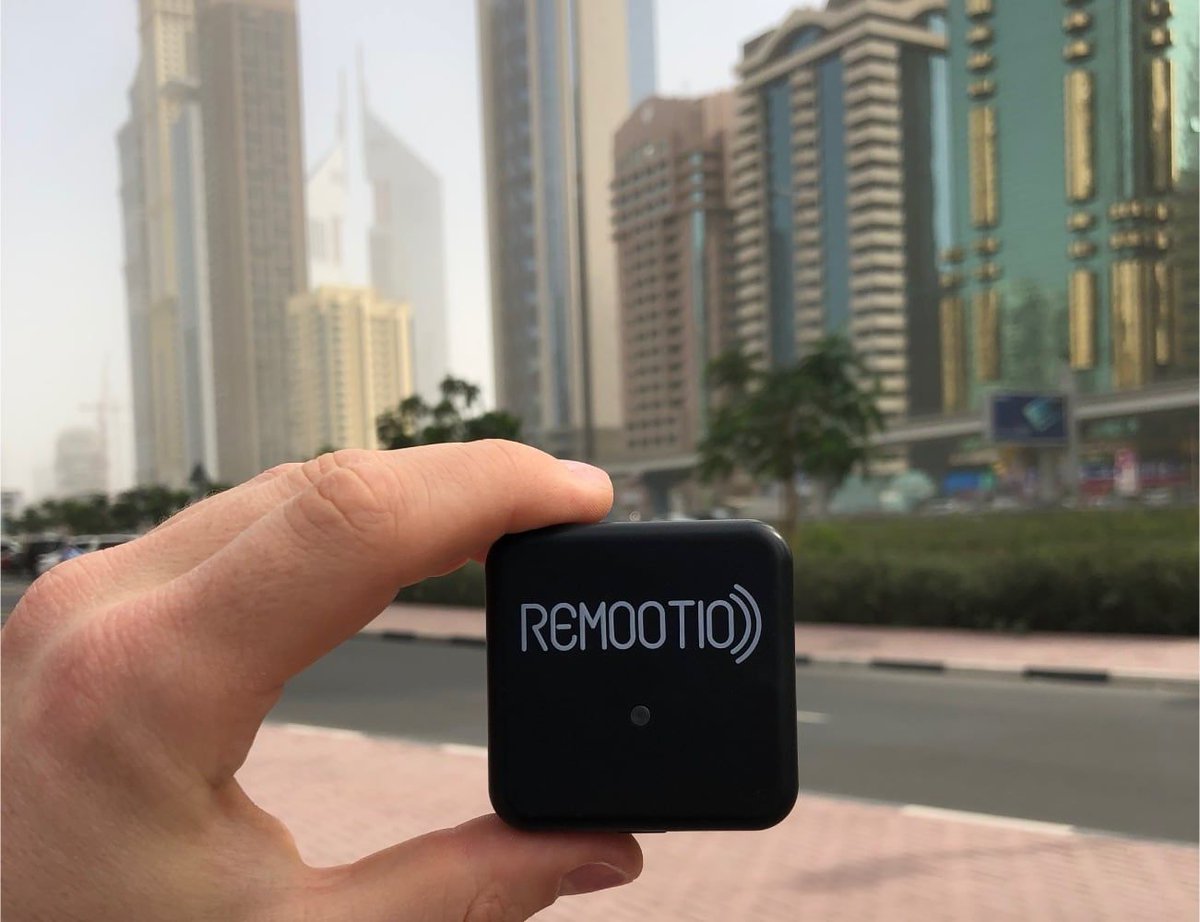 GadgetFlow's tweet photo. Smart Alexa Garage Door Opener by @remootio https://t.co/a6KaNJRHOS In addition to giving you control from your smartphone, Remootio also works with Alexa and it’s loaded with useful features. #smarthome #IoT https://t.co/KMfEUnCWNd