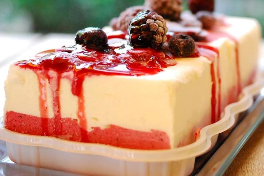 artefreddo's tweet photo. Torta gelada para o Dia das Mães...😋😋😋 https://t.co/keNDG44M20