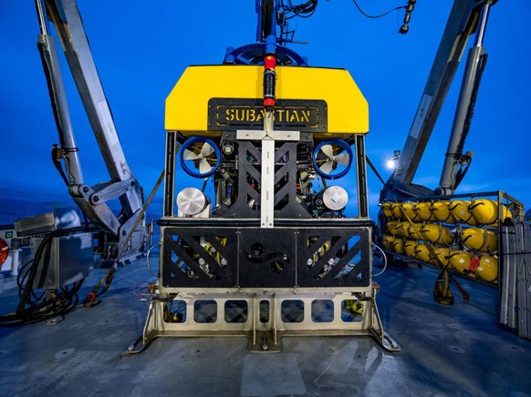 Ocean scientists have deployed new seafloor mapping technology to uncover startling new information about the ocean bottom—like unstable underwater slopes that could generate deadly tsunamis near coastal cities. wired.trib.al/isuT7WY .