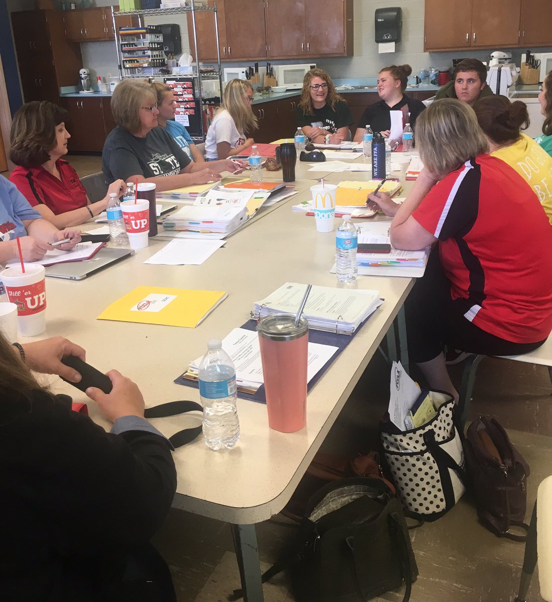 District B officer planning meeting...

Preparing for “Lift-off with FCCLA” in District B... 2019-2020 school year!!

#KSFCCLA #districtb