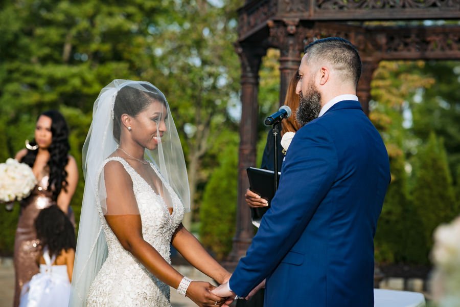 Read all about Daphne &amp; Shaun's love story, proposal, and experiences in their intimate lakeside manor wedding - featuring Officiant services by MunaLuchi Coterie member Dr. Lesly of Wedding Bliss Ceremonies.

bit.ly/2POLzya