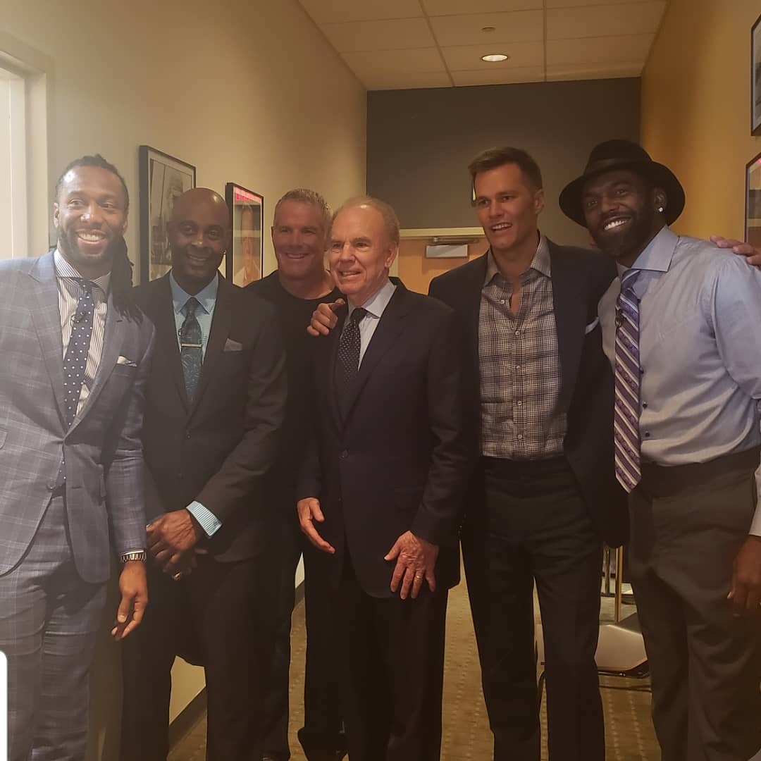 RandyMoss's tweet image. Pls tell me the total # of tds all together in this 1 pic!?!?#OMGWEBAD