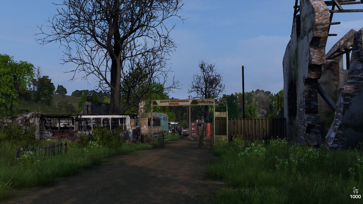 RottenHive_MG's tweet photo. RottenHive DayZ Server Content Update!

We want to inform you that an active Trader located 
near Guglovo in Kumyrna Village is now available for you.

You can Sell and Buy Items, there are only restrictions on the purchase of Weapons, Magazines and Ammunition.

Enjoy it Bois https://t.co/IeiKS3KbvJ