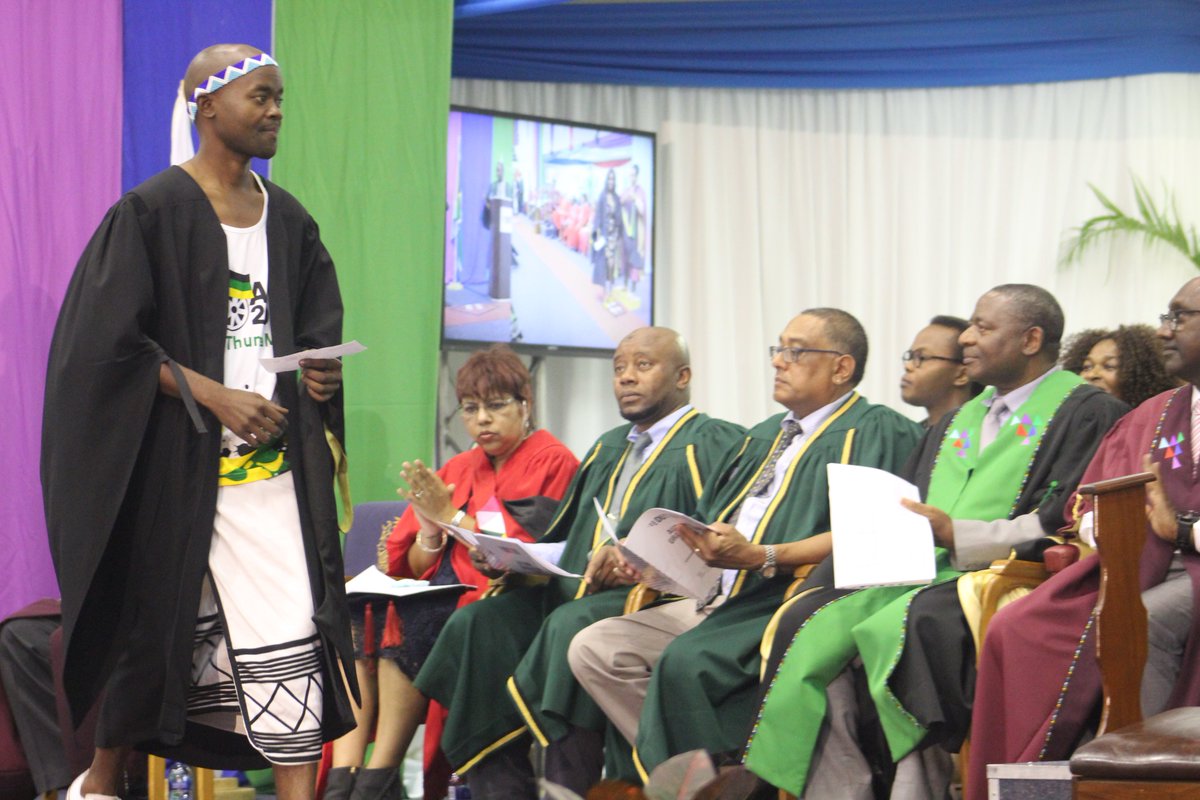 DUT_Tweets's tweet image. Durban Graduation, Day 1: Faculty of Engineering &amp;amp; the Built Environment. #dutgrad19