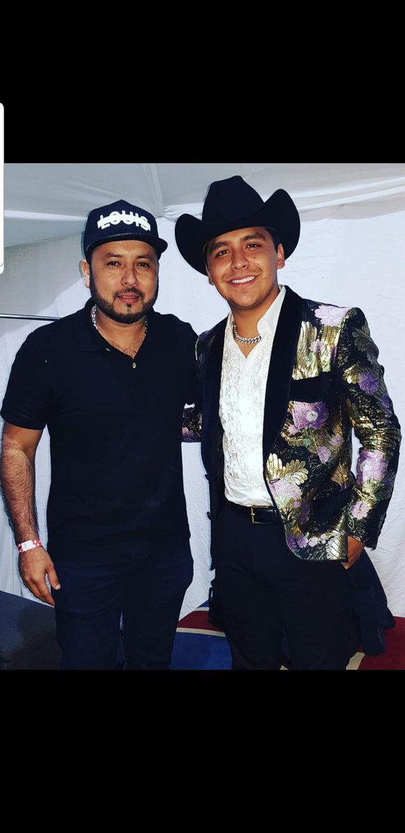 JAVICIFUENTES89's tweet photo. #Caigoenlared @LaRedCaracol  
@JAVICIFUENTES89 con @christiannodall https://t.co/DT4cD9jD8O
