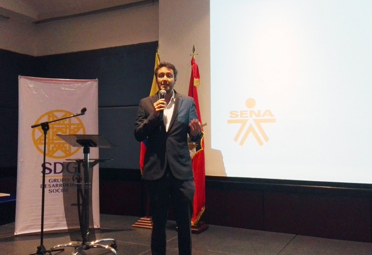 SdgColombia's tweet photo. ¨Emprendimiento y buenas prácticas administrativas generadas por el SENA¨, por parte del Dr. Hernán Darío Fuentes Saldarriaga, Director de Empleo del Servicio Nacional de Aprendizaje @SENAComunica. @NoruegaenCOL @COL_EJERCITO @Ejercito_CAAID @ASOCARS @ARNColombia @infopresidencia https://t.co/WLaMvP20jt