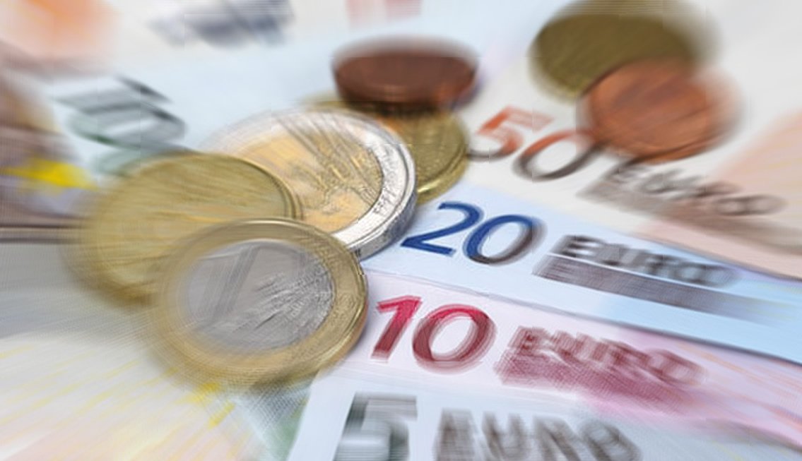 ccoogalicia's tweet photo. 💶  #Renda2018

A túa cota de afiliación a Comisións Obreiras é un gasto que podes deducir na declaración anual da renda, tal como marca a lei do IRPF. Isto pode supor, segundo os casos, un notable aforro na cota

https://t.co/Z2lciYDUF8 https://t.co/WWEywUGo4E