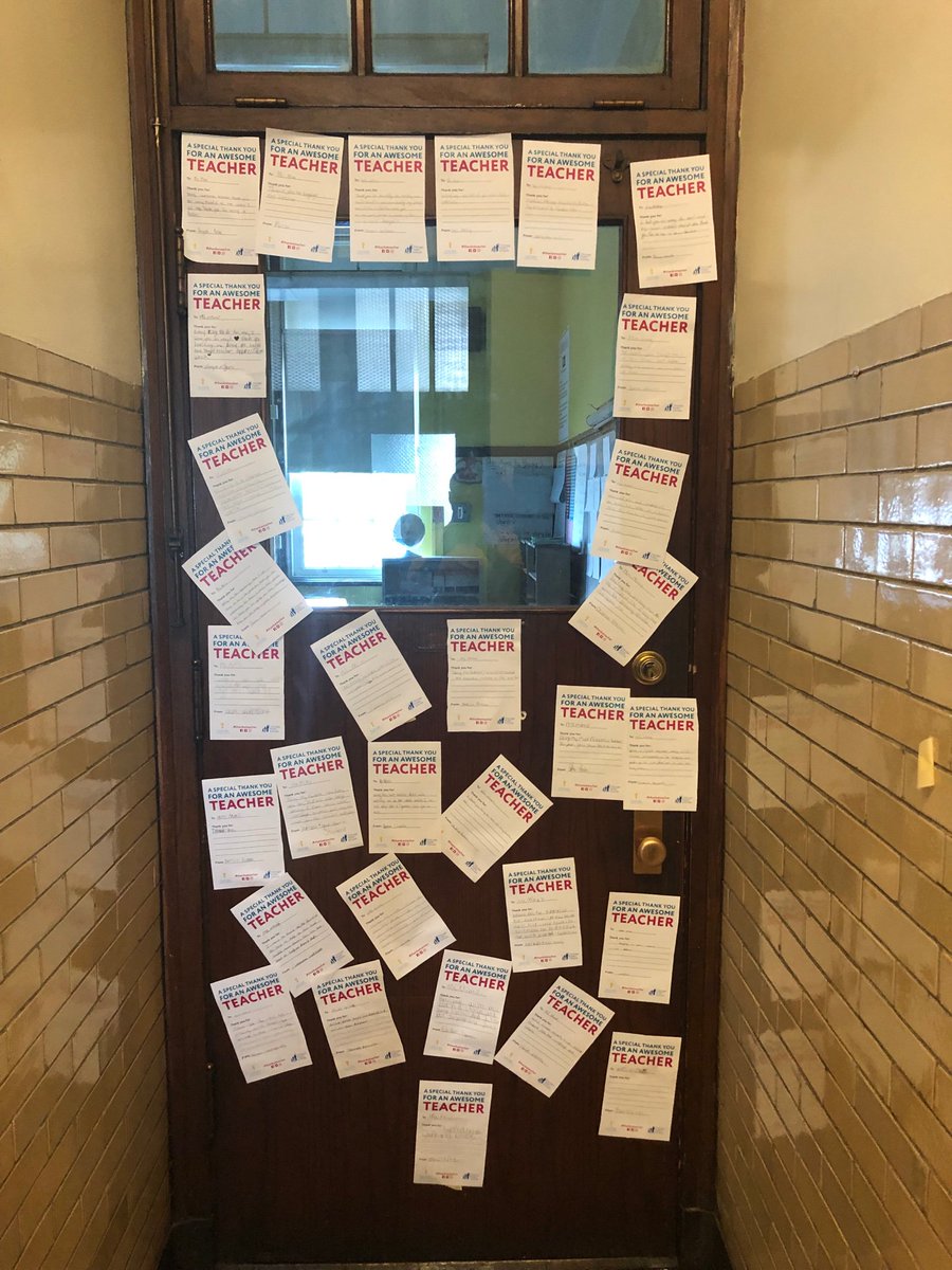 fmfalls's tweet photo. #ThankATeacher @ChiPubSchools 
Bennett Elementary Chicago https://t.co/aSgpH1CGqF