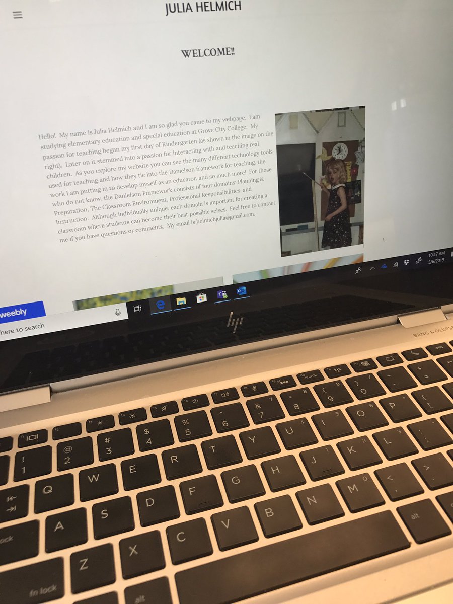 HelmichJulia's tweet photo. Loved sharing my digital portfolio with my fellow classmates today!! #gccedu #elemchat #specialed https://t.co/O0DSlgnoFx