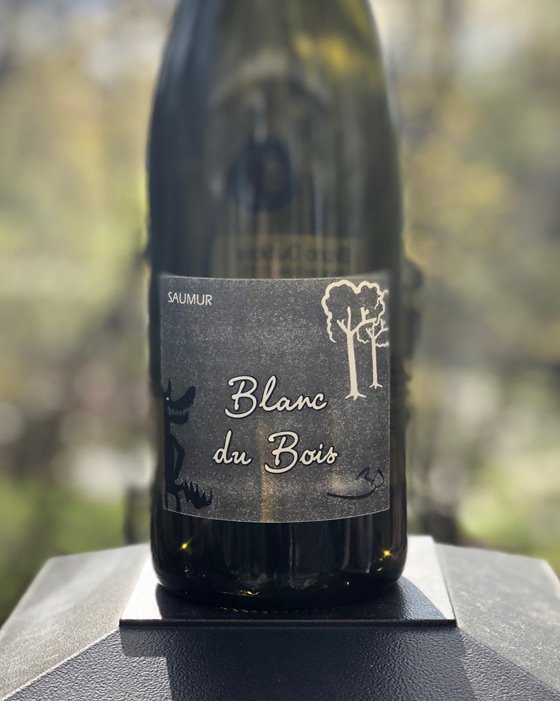 Saumur for Sure -- 2015 Chenin Blanc!
Bruno Dubois Saumur Blanc du Bois, 2015 
bit.ly/DuboisBlanc
@winefreako <a href="/LoireValleyWine/">Loire Valley Wines</a> #CheninBlanc #winelovers