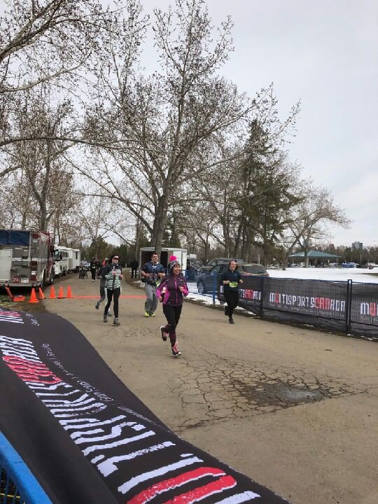 Jimmytheintern's tweet photo. My #minitribe I love to the moon and back - thank you for being there the whole EPS First Responders Race with me - the best part of this day was sharing it with you @spcbear1 @MariaOrydzuk @take_roots #myheartisfull https://t.co/TUEf9rdGYg