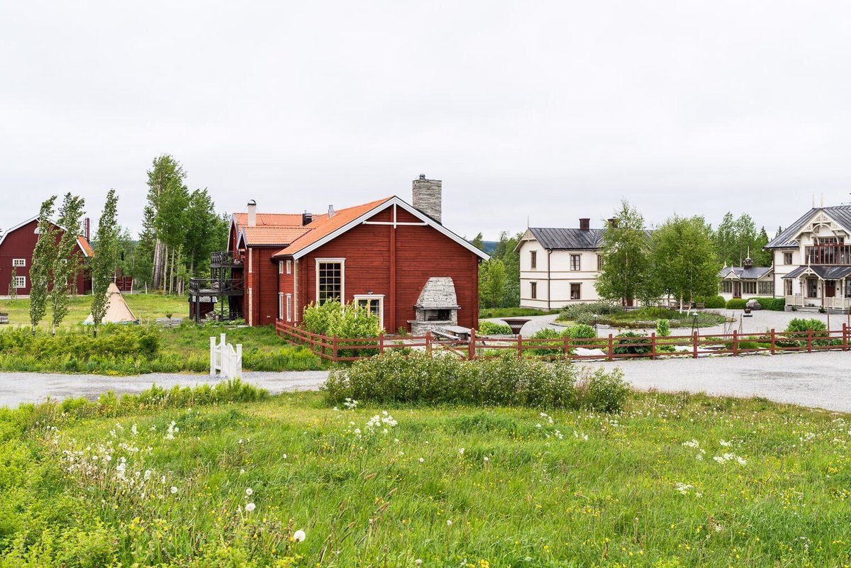 Very sorry to hear that <a href="/Faviken/">Magnus Nilsson</a> are closing - Read our review here... bit.ly/2aCgGvq