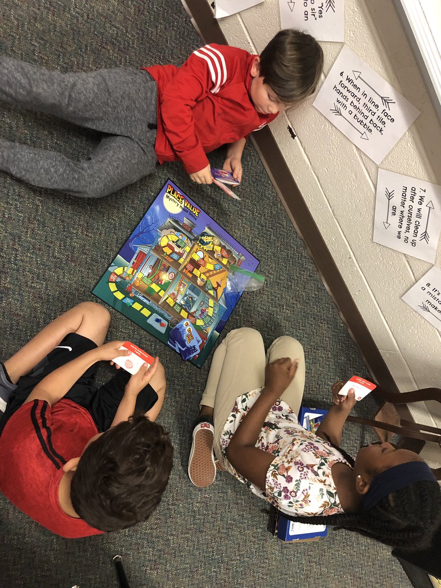 mulgrewinsecond's tweet photo. Reviewing math skills to get us ready for STAAR! #webbelem https://t.co/T3YSByUDvG