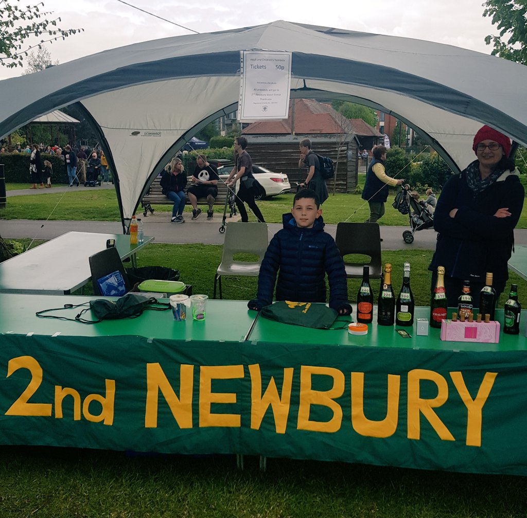 CllrFish's tweet photo. Thanks to everyone who played the Tombola at Newburys Crafty Craft!  We sold out so had to pack up early!
#scouts
#2ndnewbury
#CraftyCraft19 https://t.co/9u9Eu5dikc