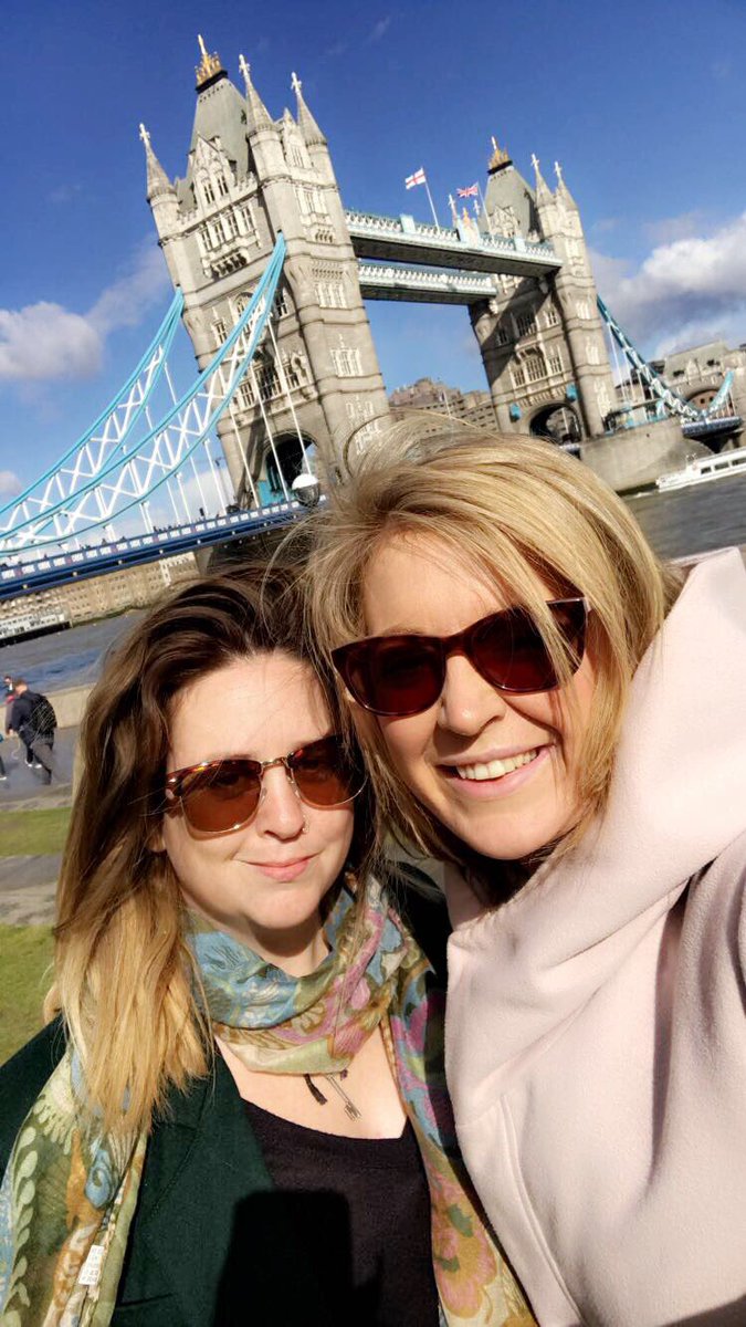 87tini's tweet photo. Canโt beat a trip to London to see this WAN @KateGleeson1 ๐๐ I just missed the Royal baby ๐๐ #blatime #london #tinikate #adventures #RoyalBabyBoy https://t.co/TmuDPyMGm0