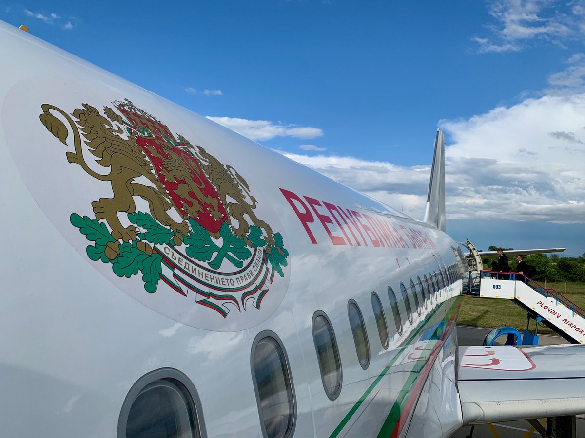 antoniospadaro's tweet photo. Landed! Atterrati a #Sofia da #Rakovski #PopeInBulgaria #PapaInBulgaria https://t.co/5YfWFMLx7Q