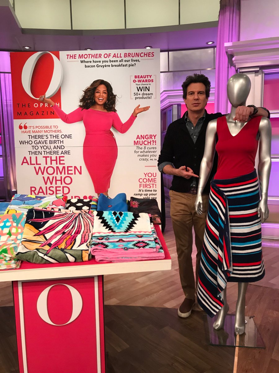 SimpleSarongs's tweet photo. Getting ready to go LIVE on The @TheView for @ViewYourDeal with @TheRealAdamSays! https://t.co/esYbyqFZYt