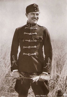 best2vilmabanky's tweet photo. Dita Parlo is stunning in Hanns Schwartz’s rural romantic high drama UFA production HUNGARIAN RHAPSODY (1928) alongside the popular &amp; handsome Willy Fritsch in uniform &amp; Lil Dagover on sensuous form. Join me for a @BFI 35mm presentation this Wed 8th 7.30pm https://t.co/uc1V1ngVJs https://t.co/BAGnKFx6Bg