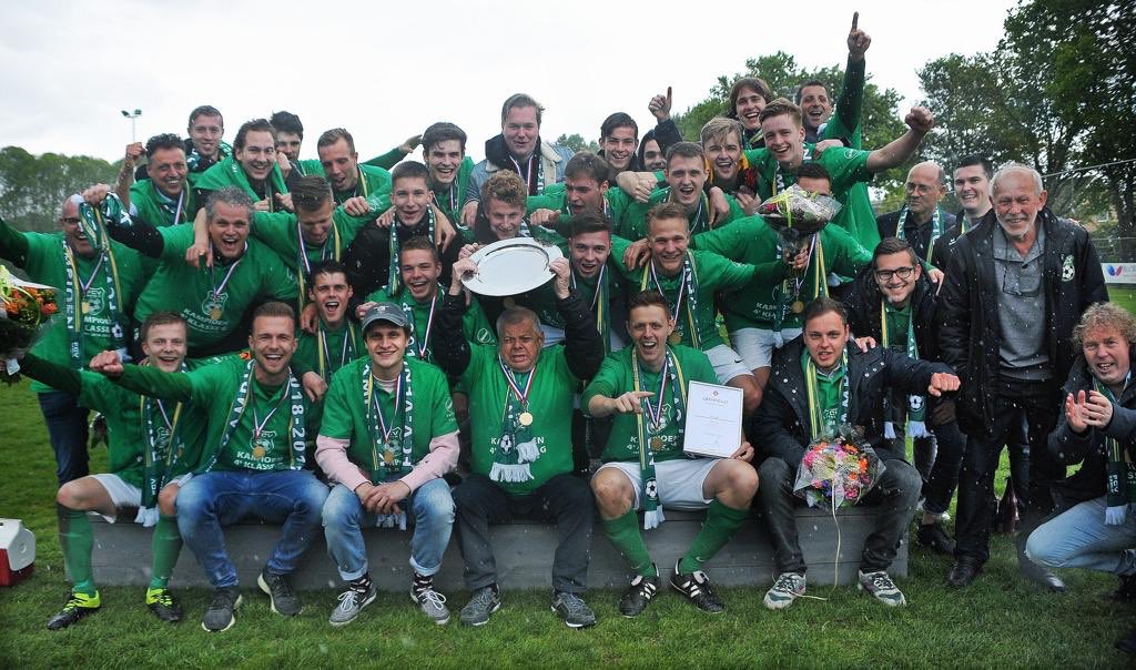 #kampioen Ons vlaggenschip is terug in de 3e klasse. #trots #WeejZienUtVen #voetbal in #limburg #Venlo