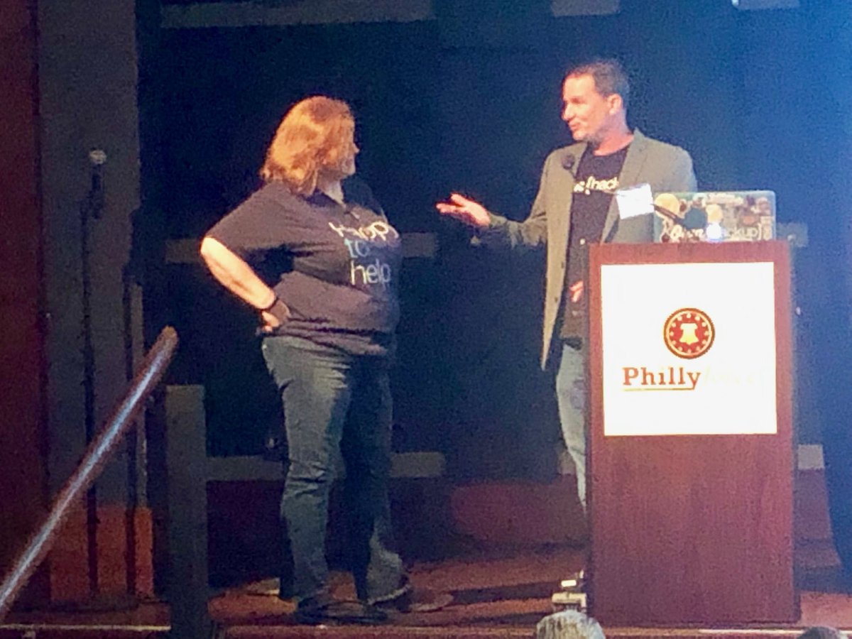 ⁦@matk62⁩ gives backup advice to “random audience member” ⁦@GinaMarquesNJ⁩! ⁦@PhillyForce⁩ #PhillyForce19 #NiceToMeetYou