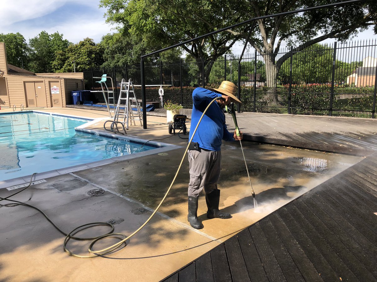 MBCA_Houston's tweet photo. Working hard to get the MIssion Bend Civic Association pool ready for summer and our Memorial Day pool party! A beautiful day to working outside. https://t.co/03VGe0GGl4