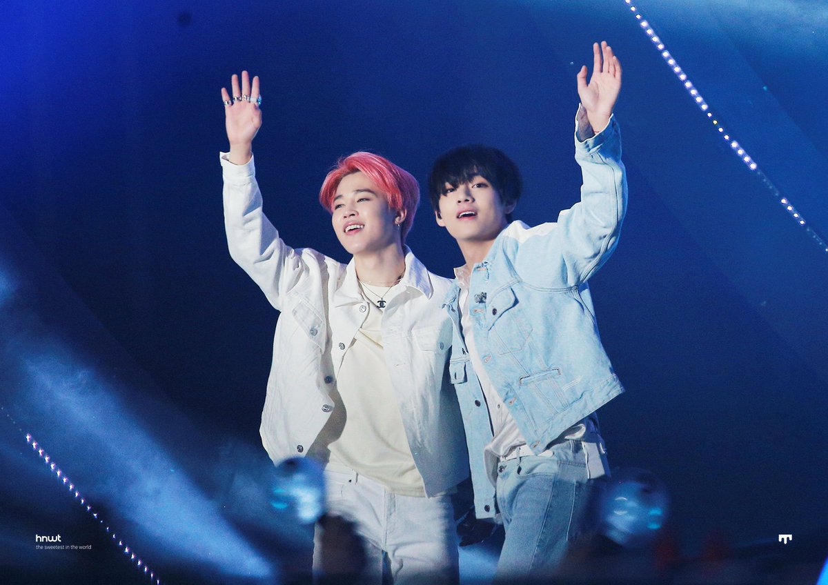 honeywater_jm's tweet photo. #지민 #JIMIN #태형 #뷔 #V #TEAHYUNG @BTS_twt https://t.co/jC9YCYgpvS