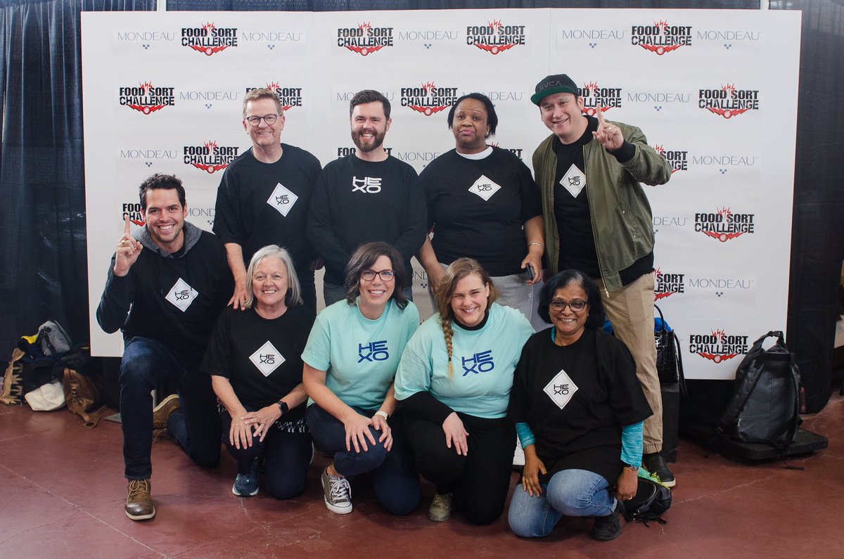 Hexocorp's tweet photo. Last Friday Employees from HEXO Corp sorted 2,000 lbs of food as part of the @OttawaFoodBank #FoodSortChallenge. Big thank you and chi-miigwetch to our friend @deejayndn for joining! https://t.co/khETYVo6PG