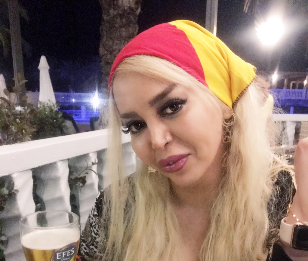 MKhoshsolook's tweet photo. #طراح_چهره_پردازی #مهساخوشسلوك #مهسا_خوش_سلوك #مهسا_خوش_سلوك_گريم #مهسا_خوش_سلوك_چهره_پرداز #مهسا‌خوش‌سلوک #مهسا‌خوش‌سلوک‌چهره‌پرداز #مهسا‌خوش‌سلوک‌گریم #مهرسا_خوش_سلوک #سینما #فیلم_سینما��ی #mahsakhoshsolouk #mahsakhoshsolouk_makeupartist #makeupartist #cinema #Antalya https://t.co/v9YI7uhG2x