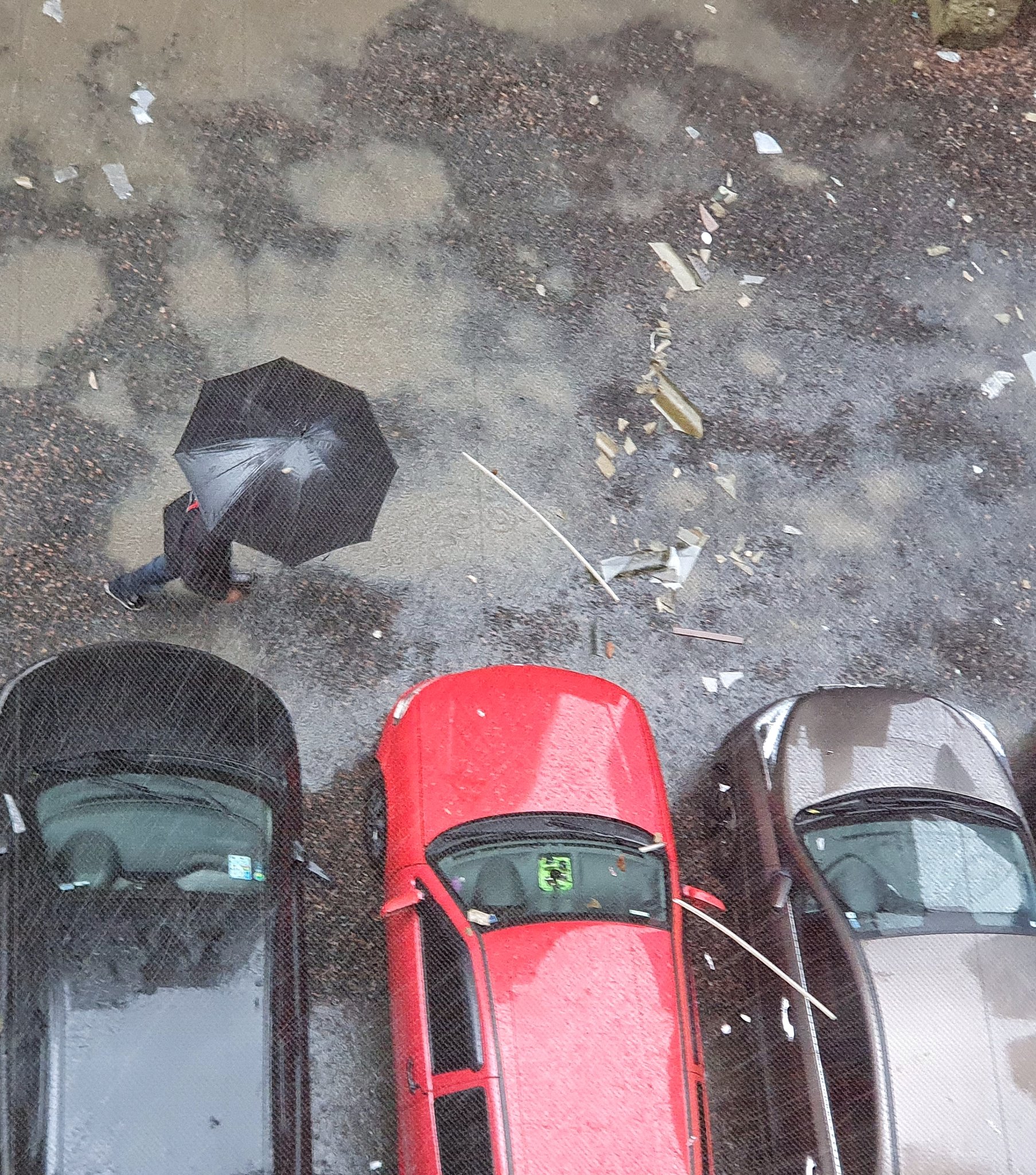 D55R3KAW0AAB_j1.jpg:large