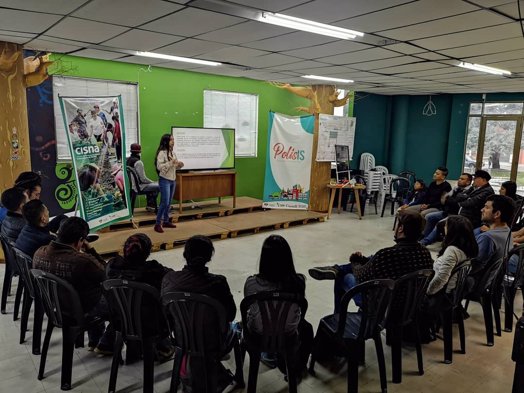 cisna_narino's tweet photo. El 2 de mayo, en CISNA realizamos el taller de #TECNOLOGÍASNOCONVENCIONALES, #ATRAPANIEBLAS, enfocado en el proceso de elaboración y funcionamiento del sistema de captación de agua segura, mediante un prototipo funcional a escala.
#bajocosto #innovanariño #innovarural https://t.co/VfOD3pfVp0