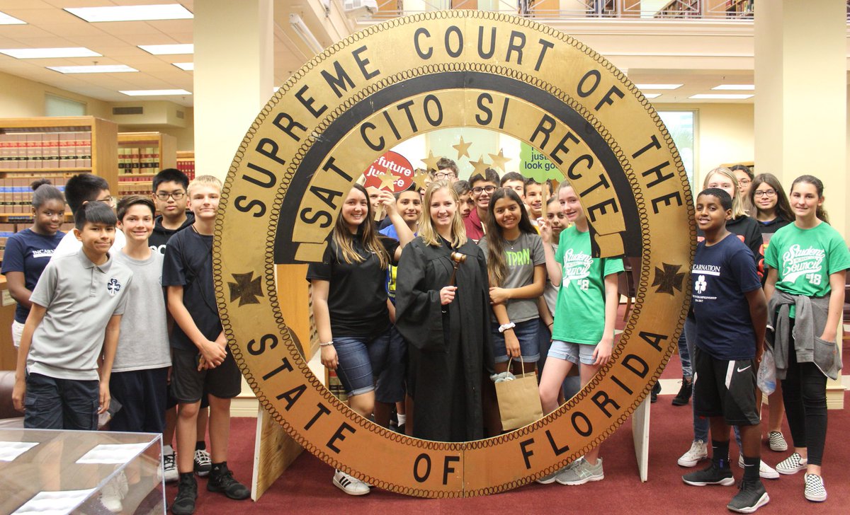 TheFlaBar's tweet photo. Students from @ICS_Tampa visited @FLCourts last week for a building tour.
New #SCOFL Justice Carlos Muñiz greeted the students in the courtroom and discussed the operations of the high court. He also answered questions from the students afterward!
(📸: Florida Supreme Court) https://t.co/EzgxKtvoLp